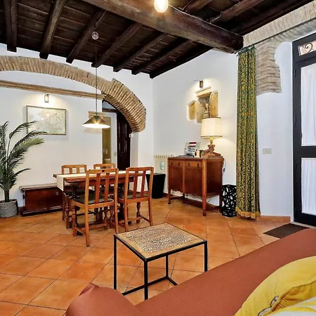 Apartment De Renzi *