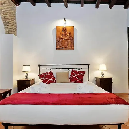 De Renzi Apartment